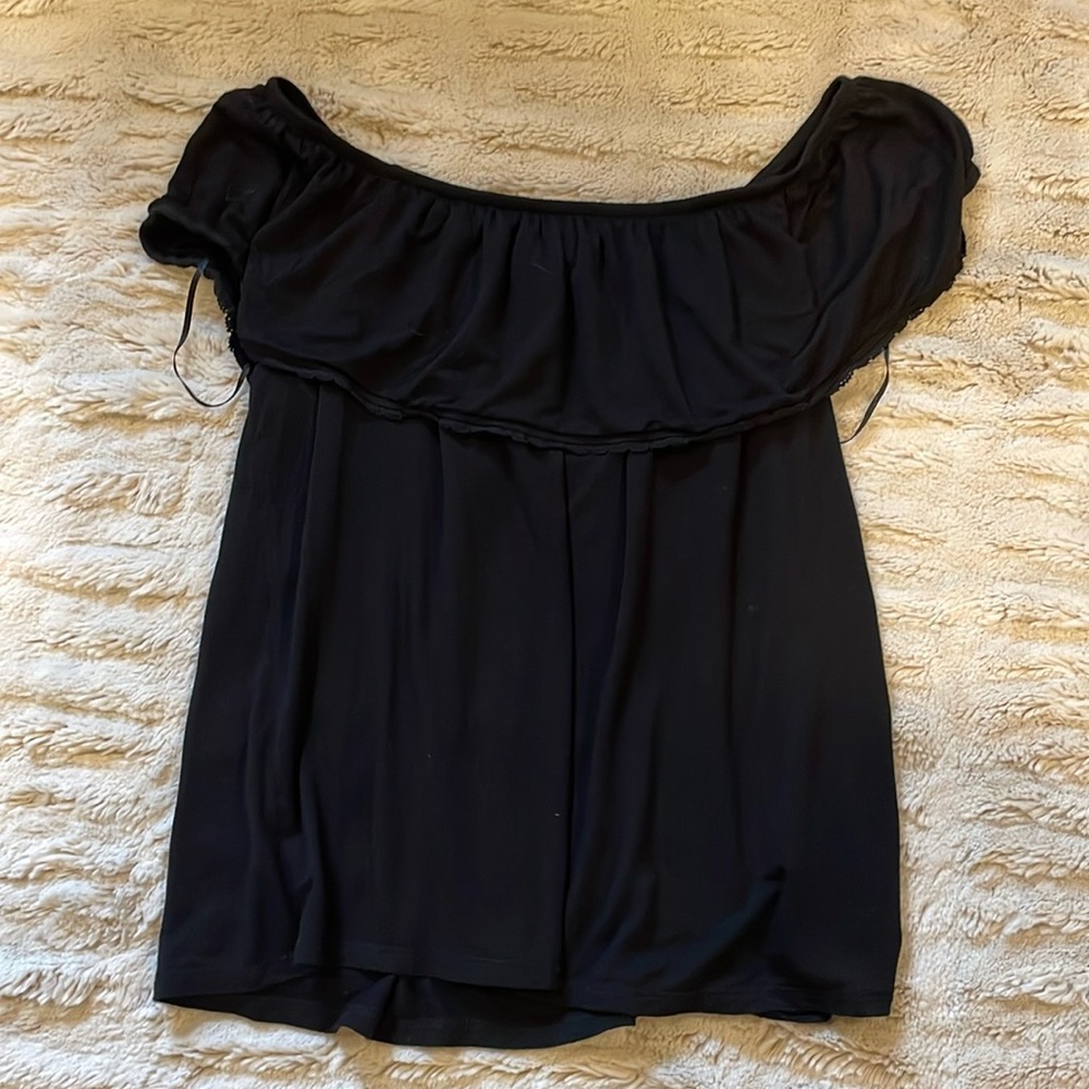 Women’s black off the shoulder tank top